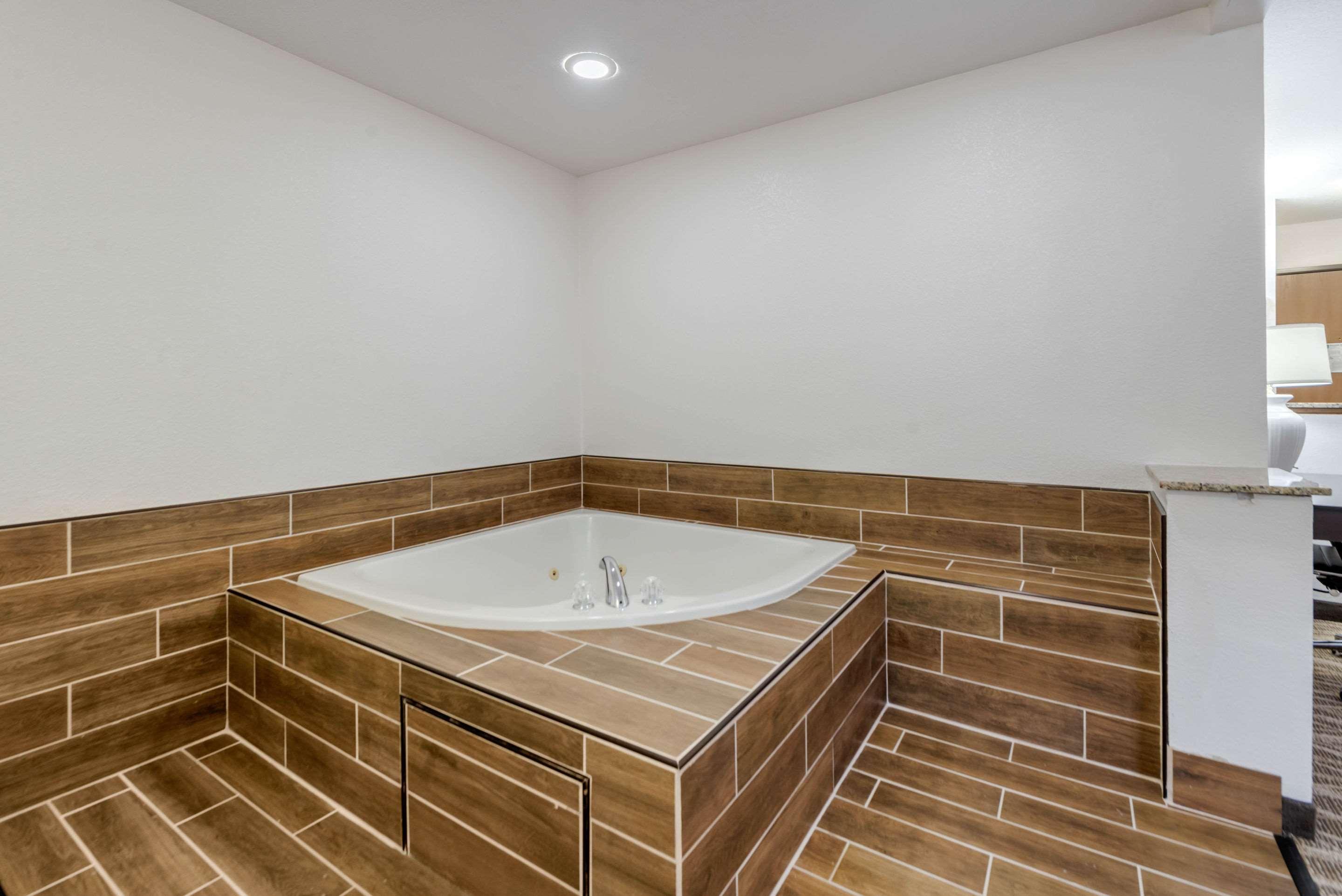Quality Inn & Suites Саут-Форк Екстер'єр фото