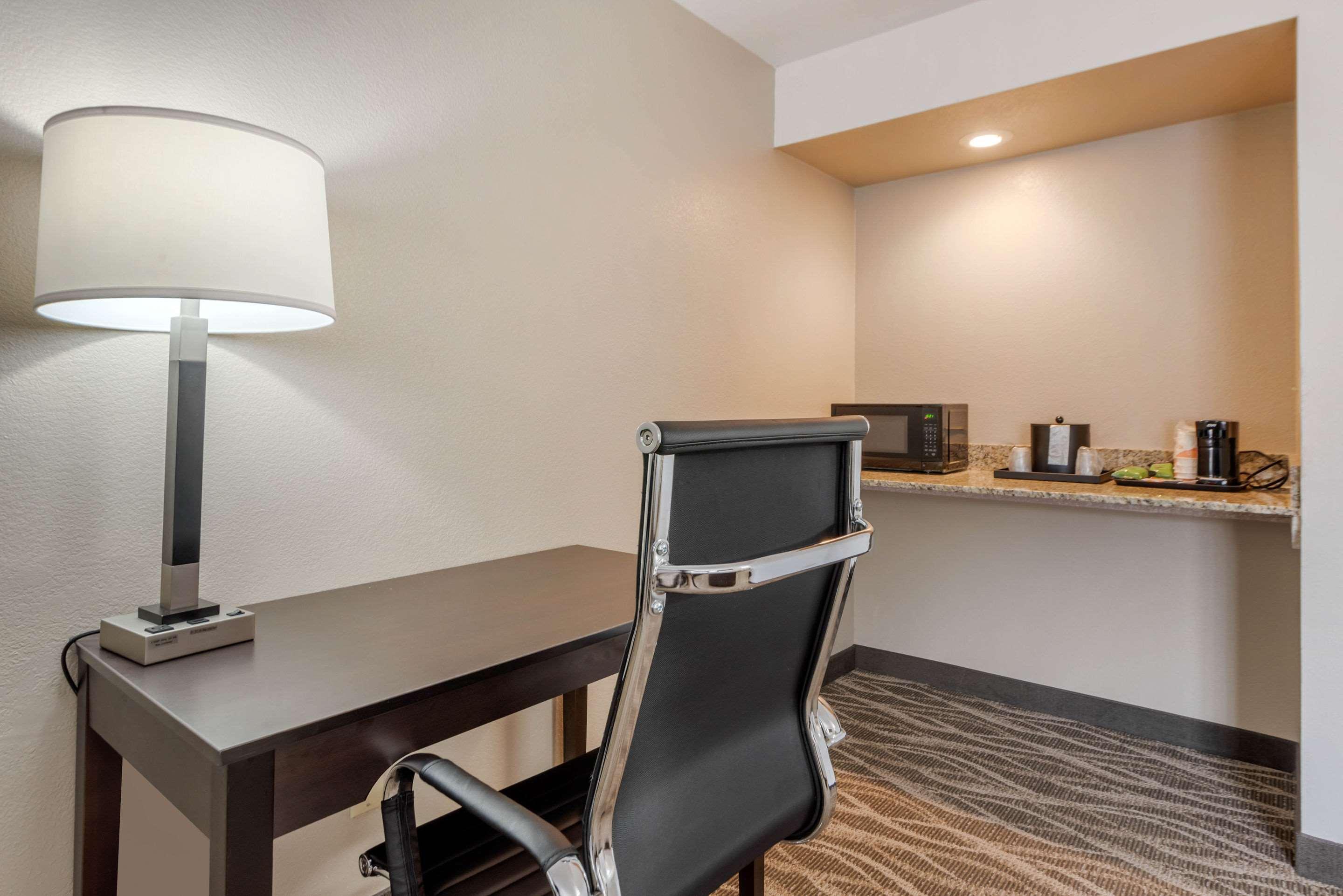 Quality Inn & Suites Саут-Форк Екстер'єр фото