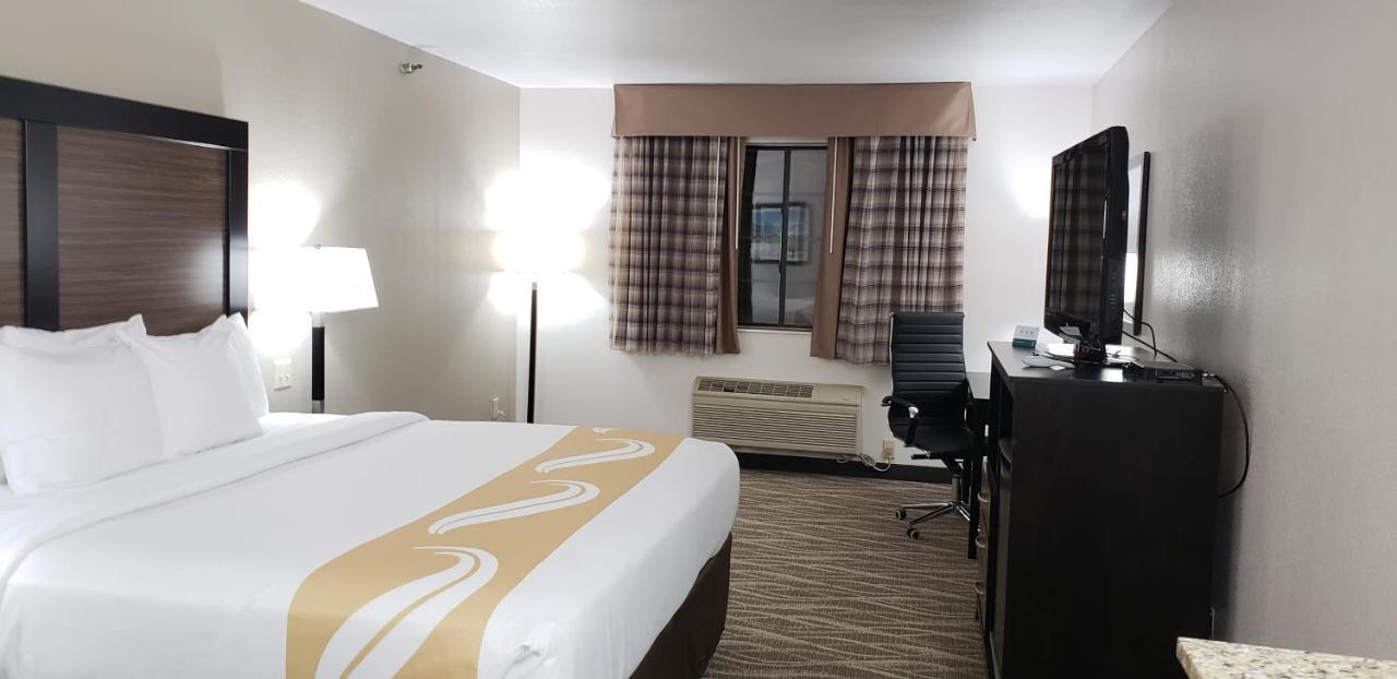 Quality Inn & Suites Саут-Форк Екстер'єр фото